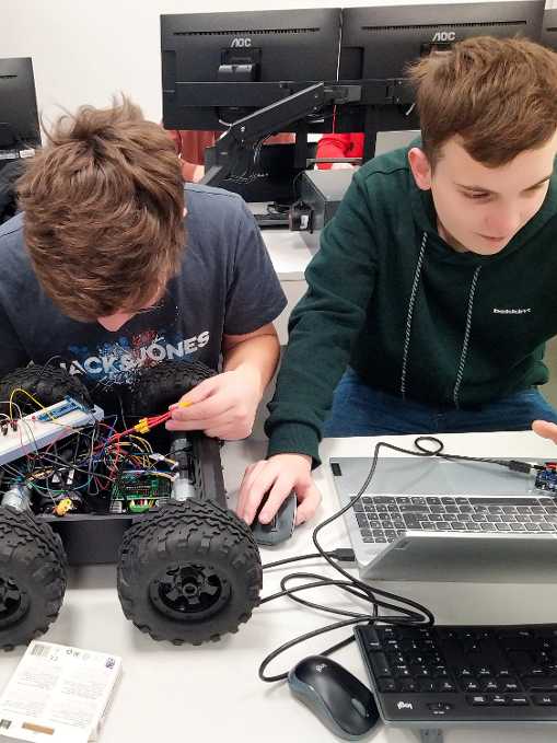 Zusammenbau eines Roboters