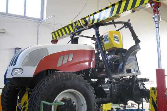 A Tractor on the convertible top test bench (Testing of Tractors and agricultural machinery)