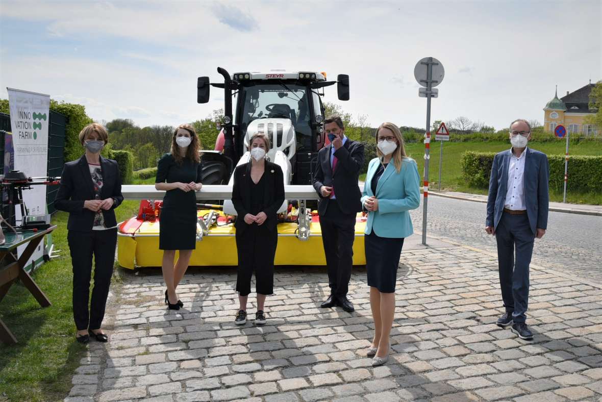 Pressekonferenz am 4. Mai in Wien